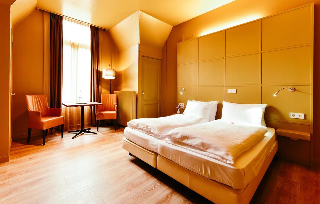 Raecks Hotel 3*